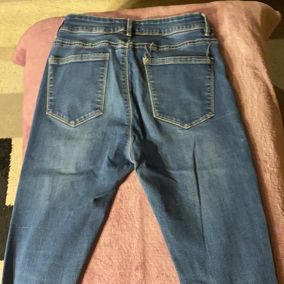 High waisted jeans - Picture 2 of 3